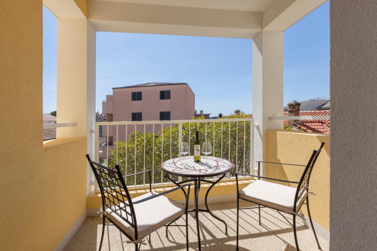 Porto Sereno Apartments Sibenik Exterior photo